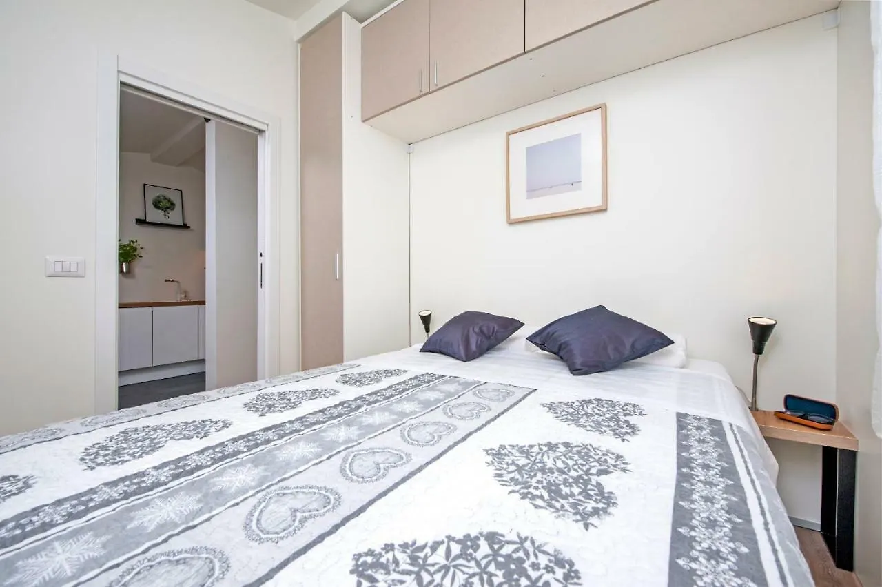 Lakovich Sea View Apartments Rovinj