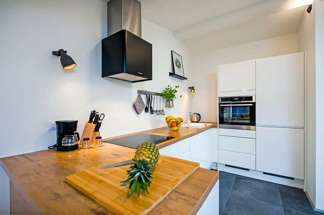 Lakovich Sea view Apartments Rovinj Kroatien