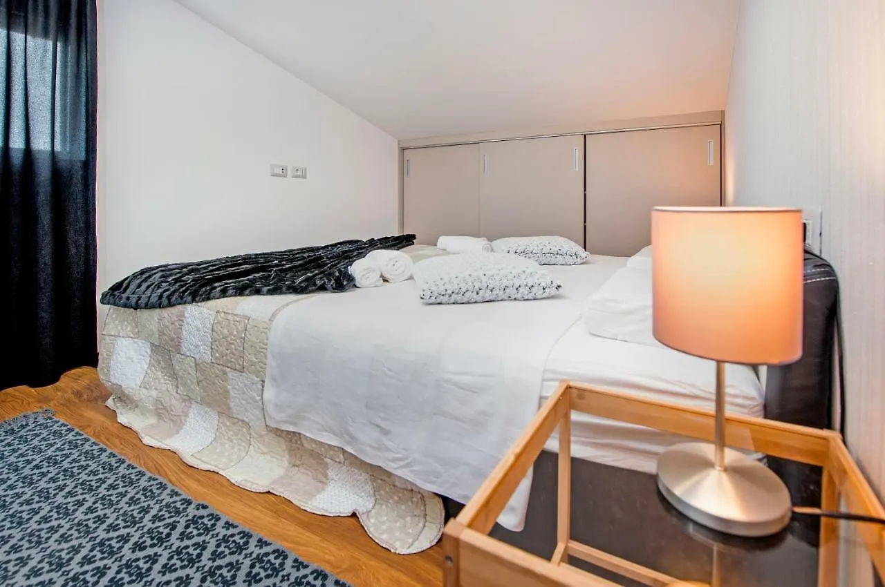 Lakovich Sea view Apartments Rovinj