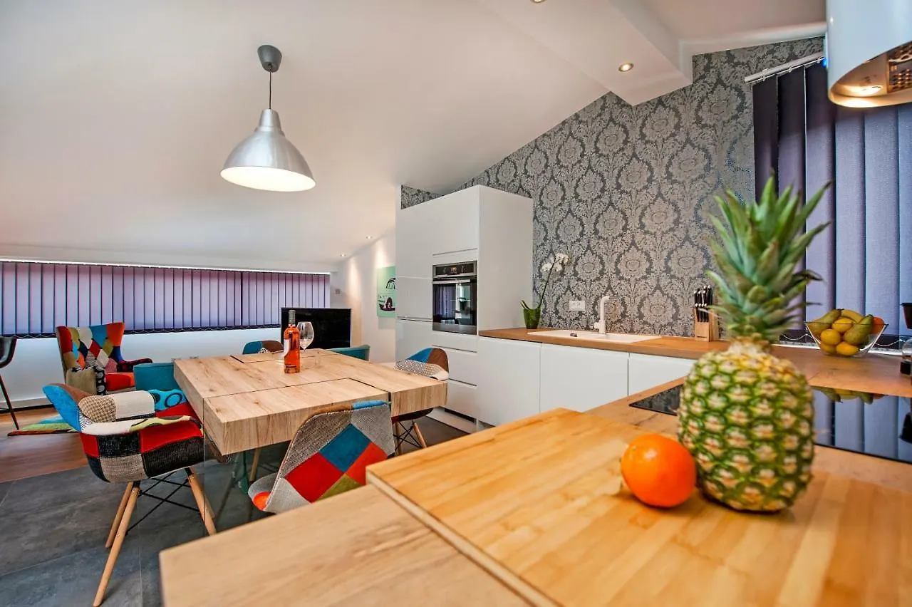 Lakovich Sea view Apartments Rovinj