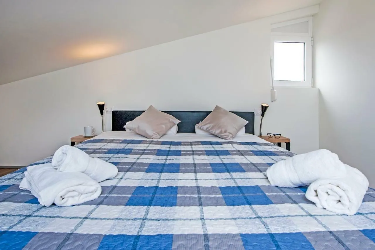 Lakovich Sea view Apartments Rovinj
