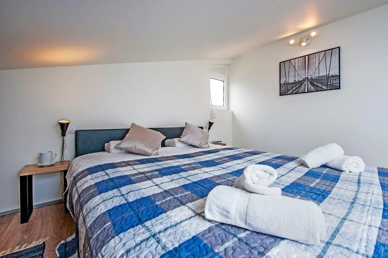 Lakovich Sea View Apartments Rovinj